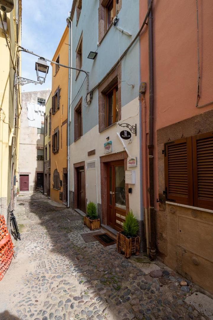 S'Apposentu - Un'Angolo Di Paradiso Con La Vista Sul Castello Bosa Extérieur photo