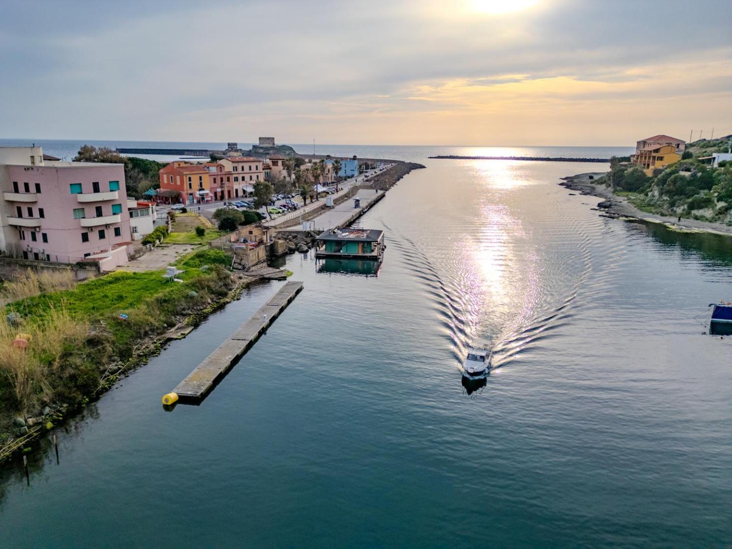 S'Apposentu - Un'Angolo Di Paradiso Con La Vista Sul Castello Bosa Extérieur photo